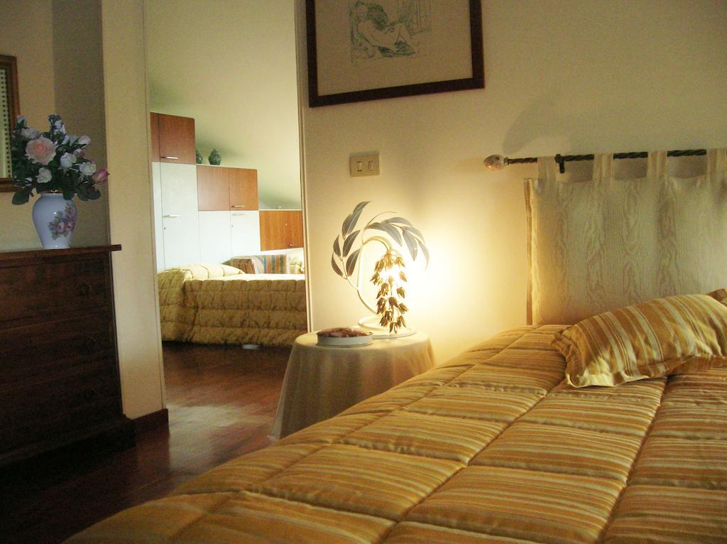 B&B Anna Moncalieri Rum bild